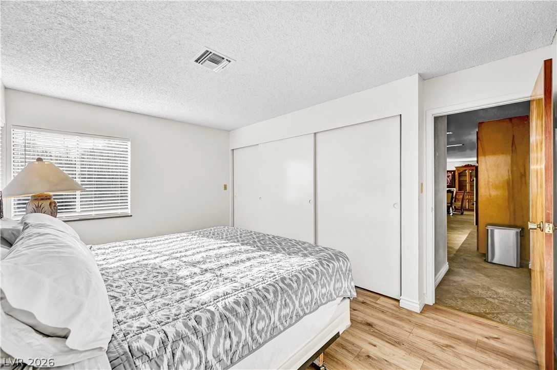 5881 South Sandhill Road Las Vegas NV 89120