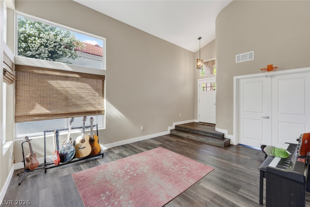 3033 Pebblestone Circle Las Vegas NV 89117