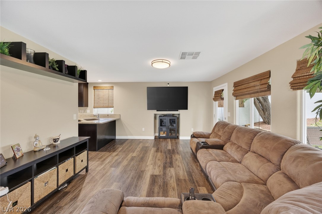 3033 Pebblestone Circle Las Vegas NV 89117