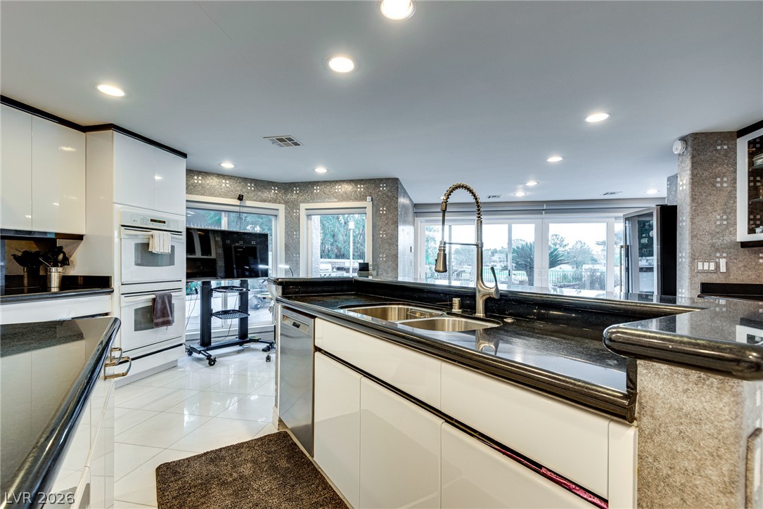 22 Sawgrass Court Las Vegas NV 89113
