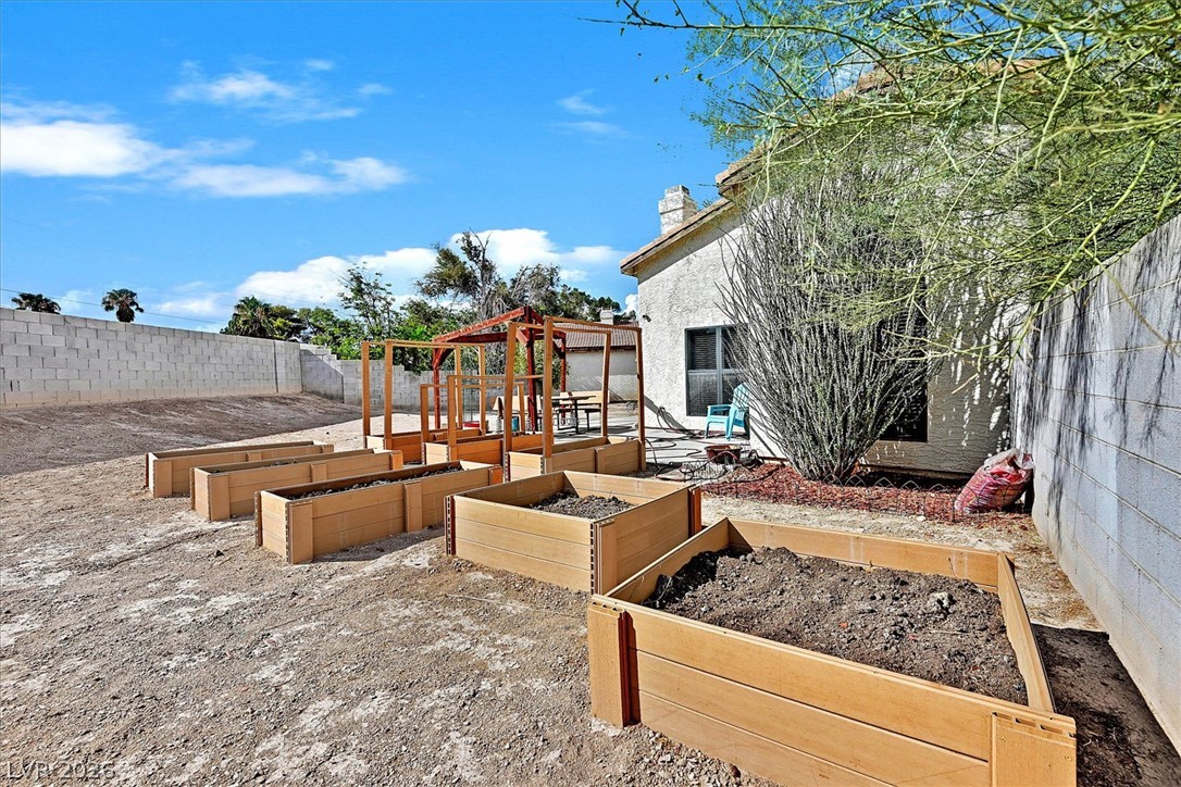 3820 Rhine Way Las Vegas NV 89108