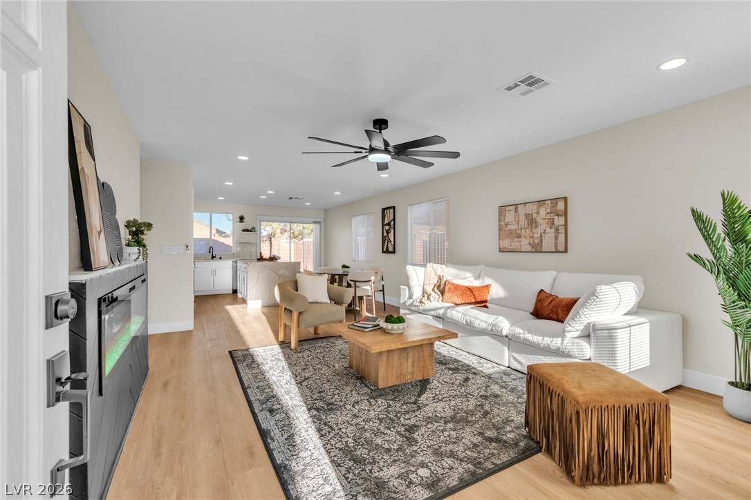 5822 Count Fleet Street Las Vegas NV 89113