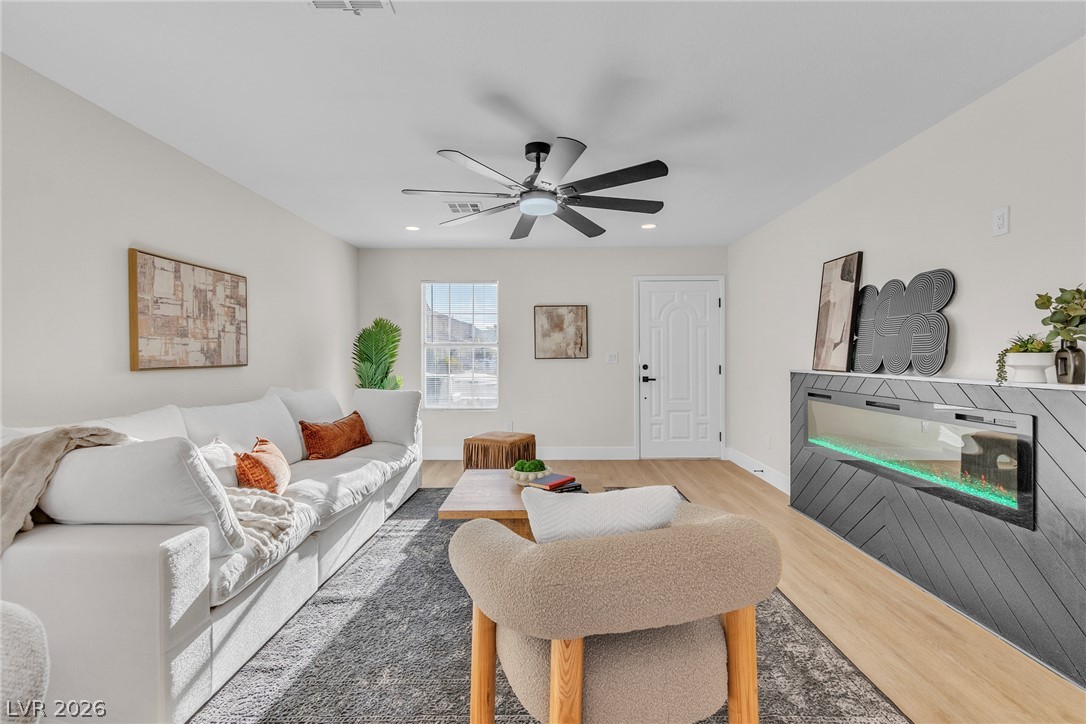 5822 Count Fleet Street Las Vegas NV 89113