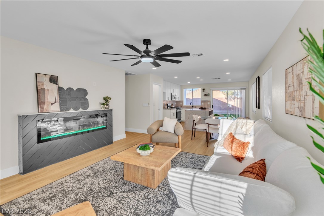 5822 Count Fleet Street Las Vegas NV 89113