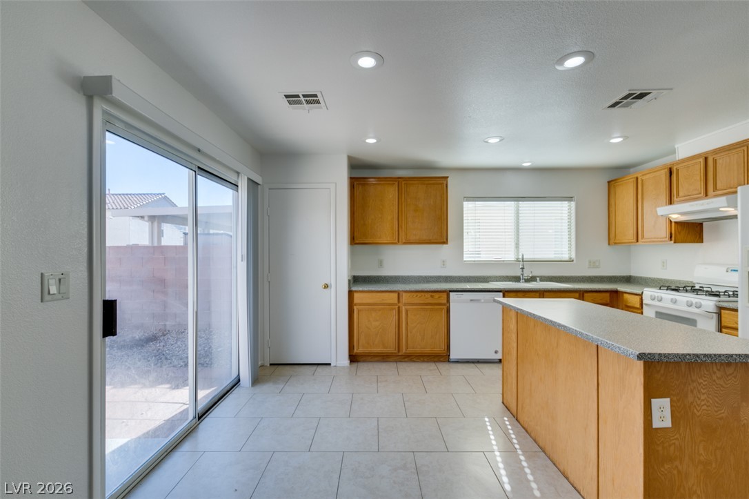 7544 Camino Heights Court Las Vegas NV 89139