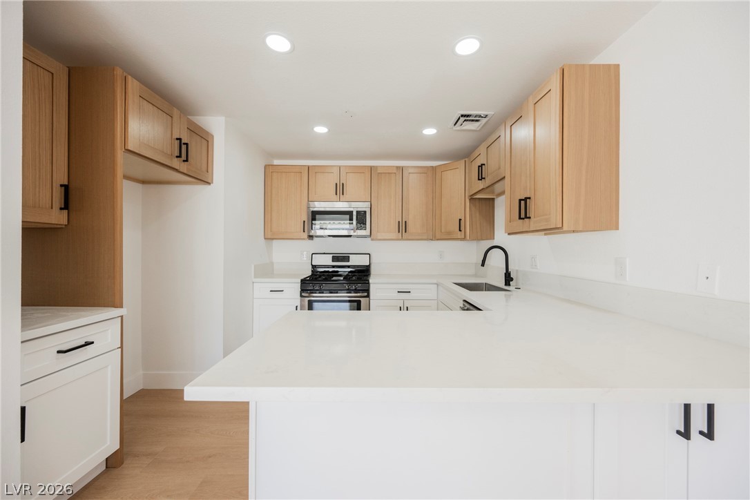 6783 Ledgewood Drive Las Vegas NV 89103