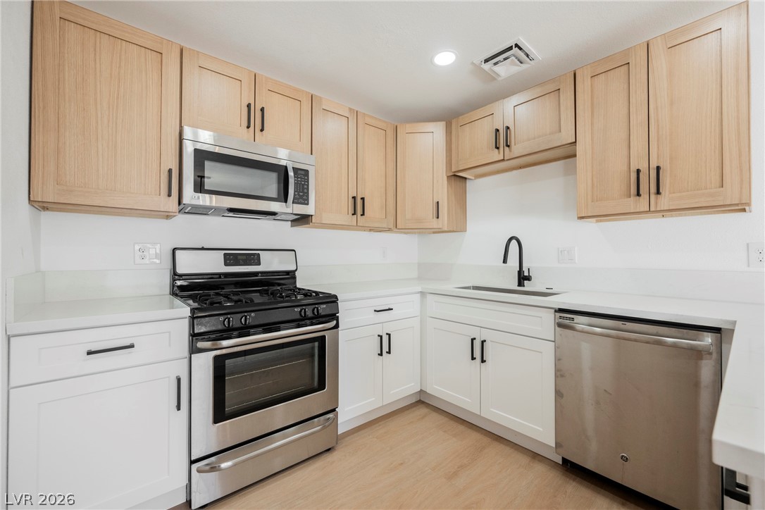 6783 Ledgewood Drive Las Vegas NV 89103