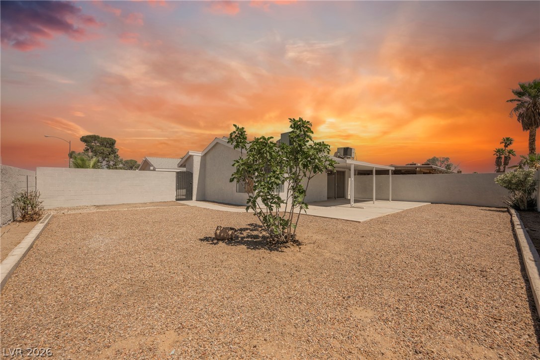 6783 Ledgewood Drive Las Vegas NV 89103