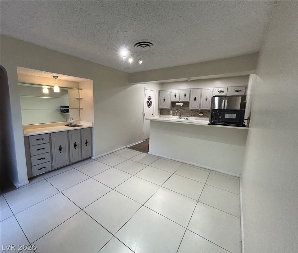 6417 Ironbark Lane Las Vegas NV 89107