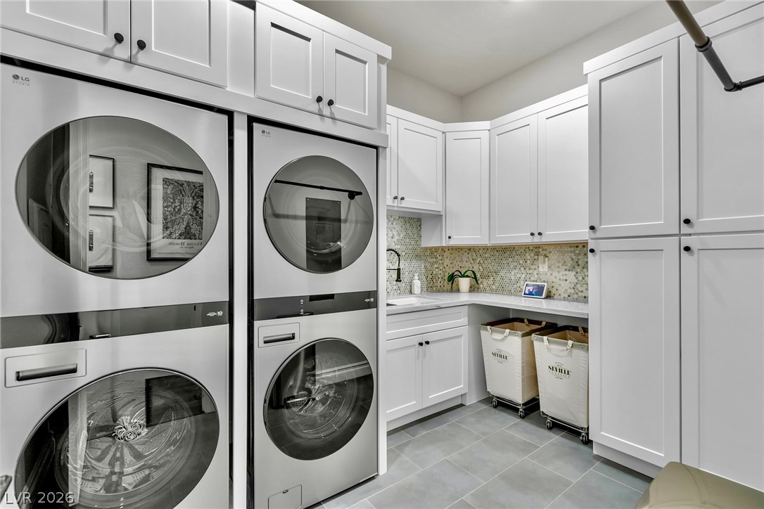 4660 Blushing Dawn Avenue Las Vegas NV 89118
