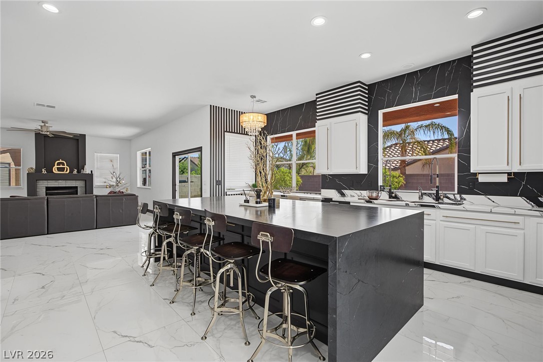 5560 Kings Row Court Las Vegas NV 89148
