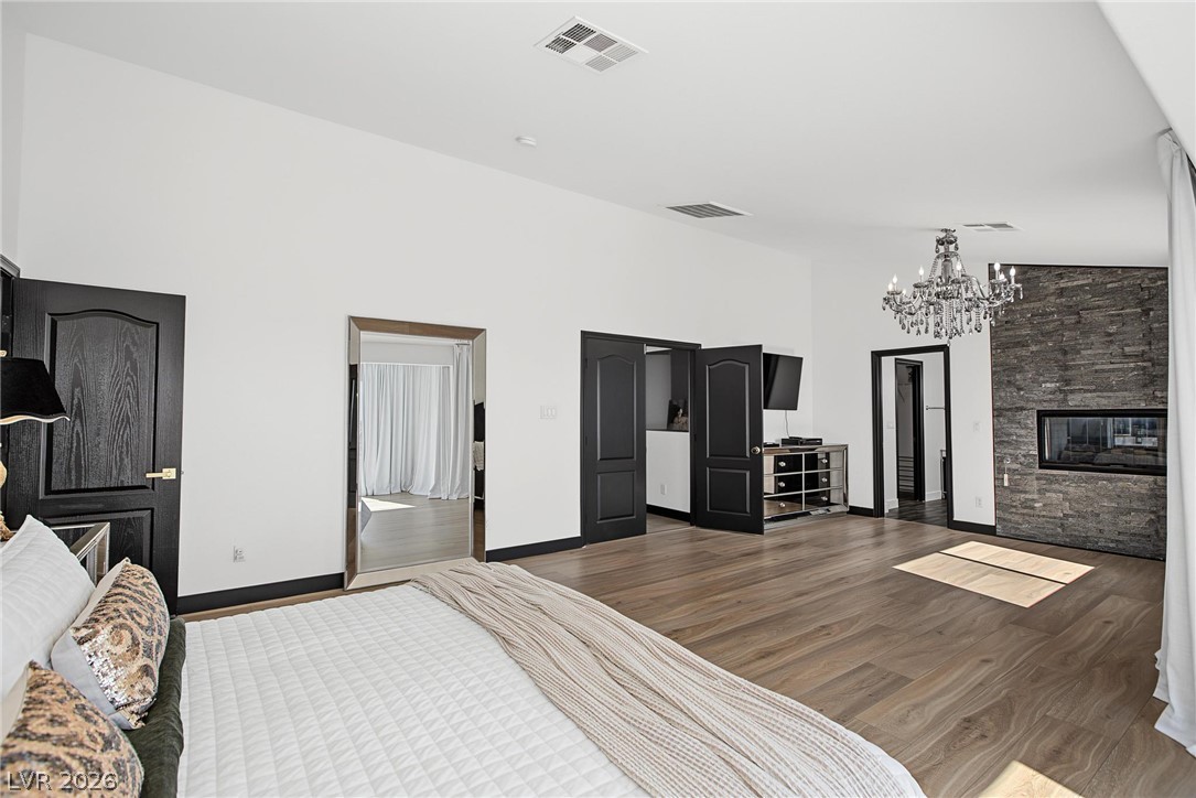 5560 Kings Row Court Las Vegas NV 89148