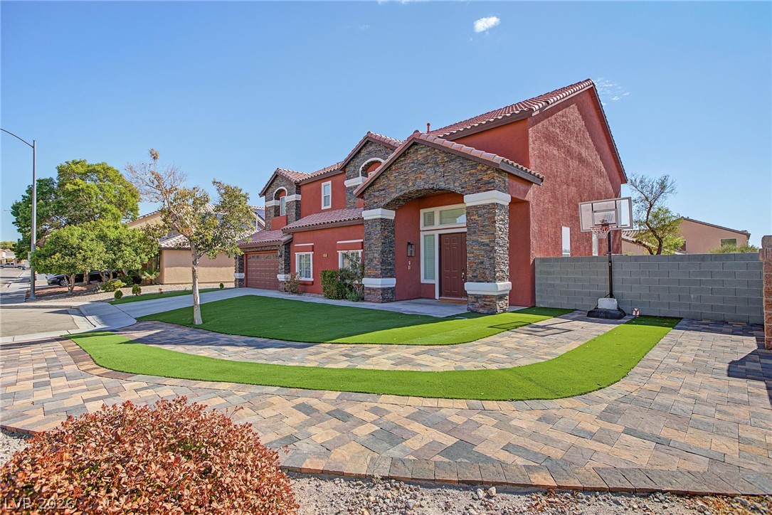 5560 Kings Row Court Las Vegas NV 89148