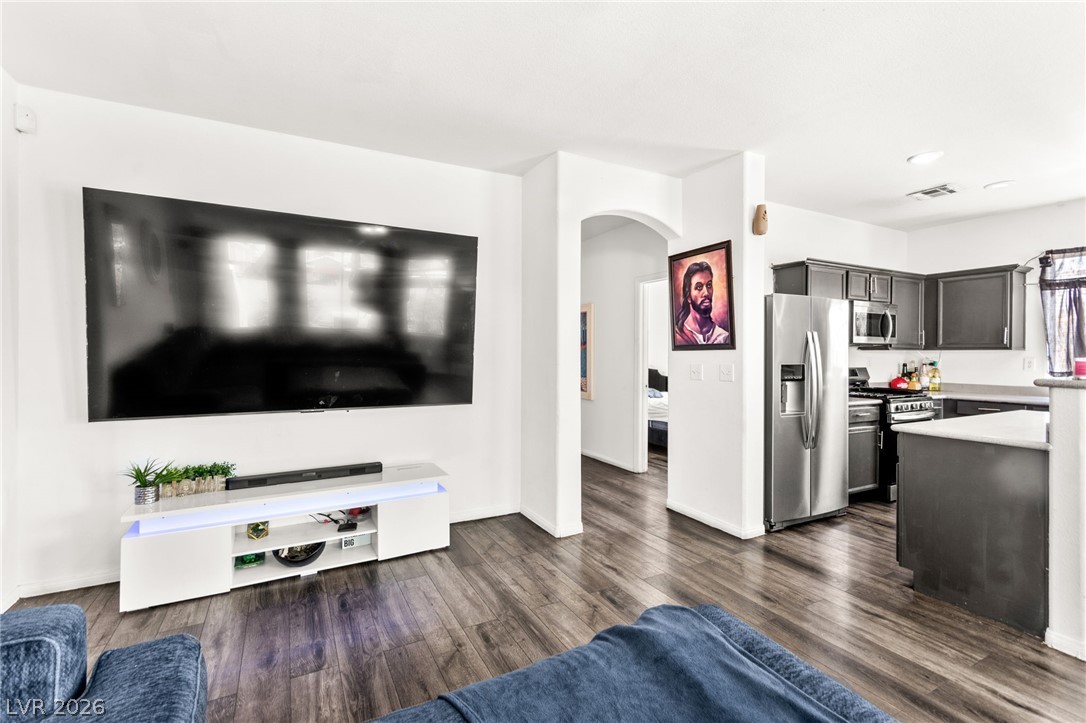2142 Seattle Shore Street Las Vegas NV 89115