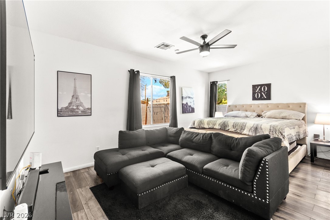 2142 Seattle Shore Street Las Vegas NV 89115