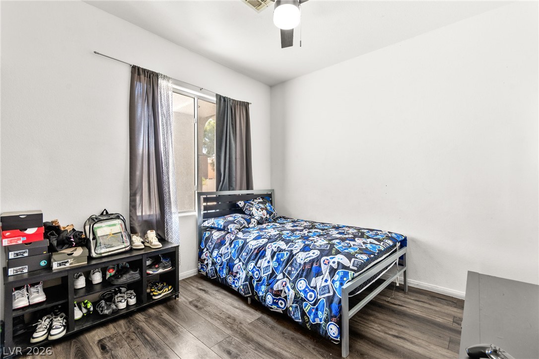 2142 Seattle Shore Street Las Vegas NV 89115