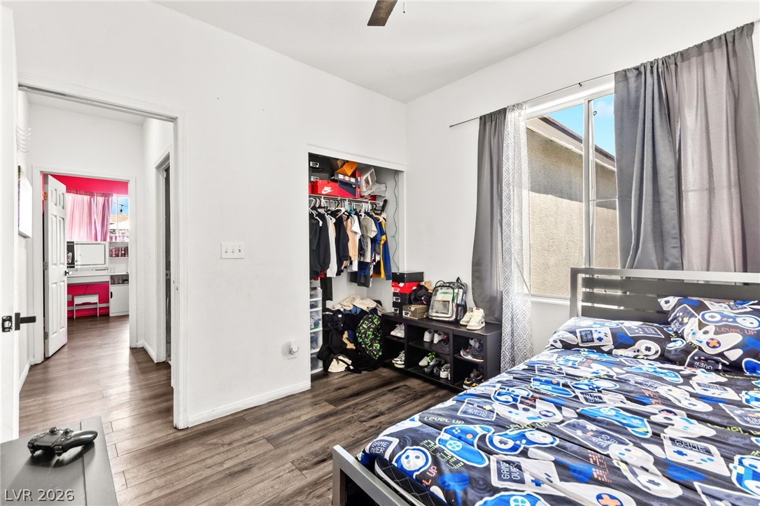 2142 Seattle Shore Street Las Vegas NV 89115