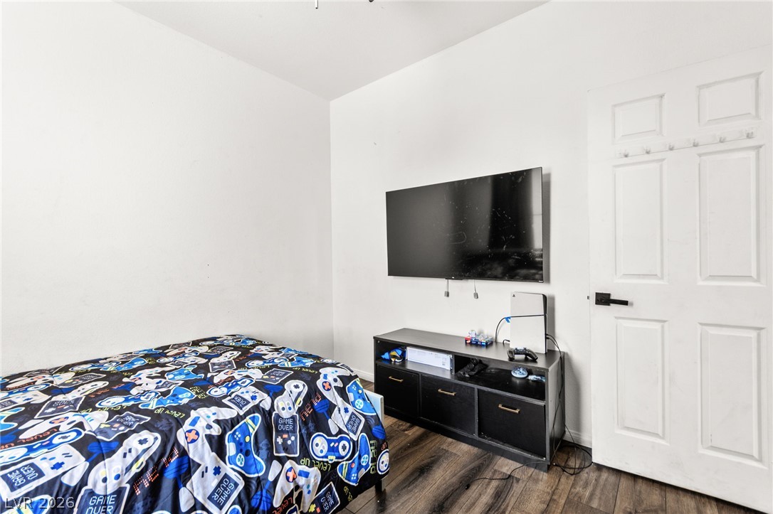 2142 Seattle Shore Street Las Vegas NV 89115