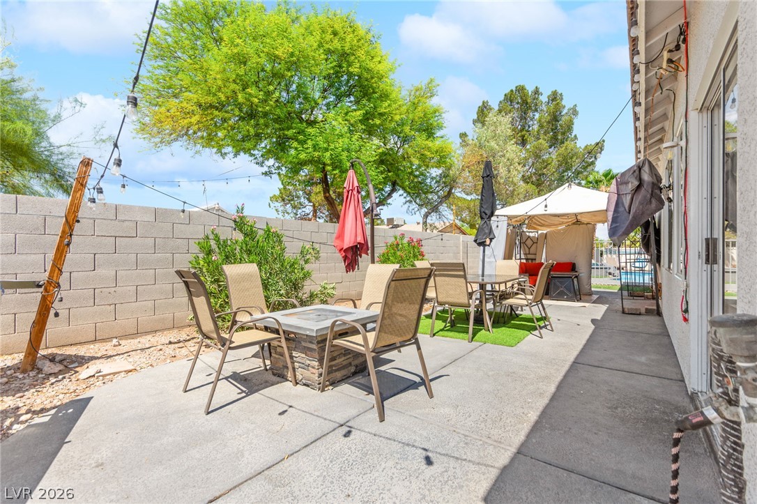 2142 Seattle Shore Street Las Vegas NV 89115