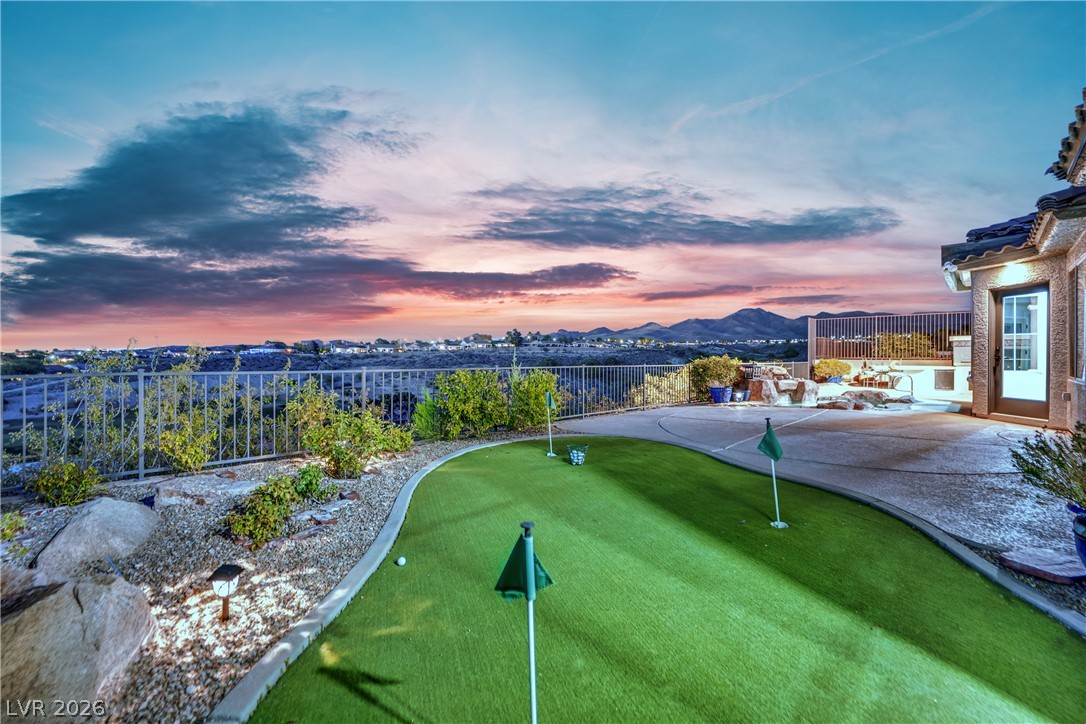 2900 Forest Grove Drive Henderson NV 89052