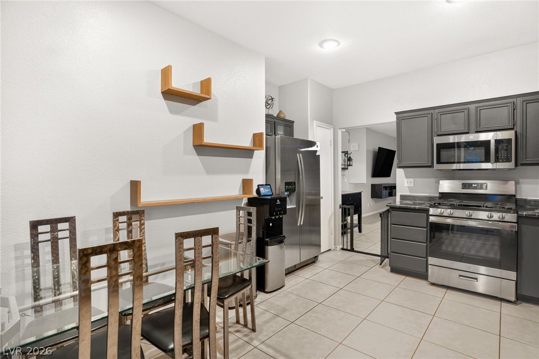 9539 Windborne Avenue Las Vegas NV 89147
