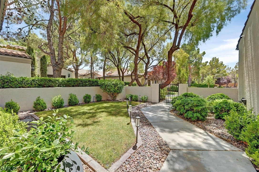 11828 Waterford Castle Court Las Vegas NV 89141