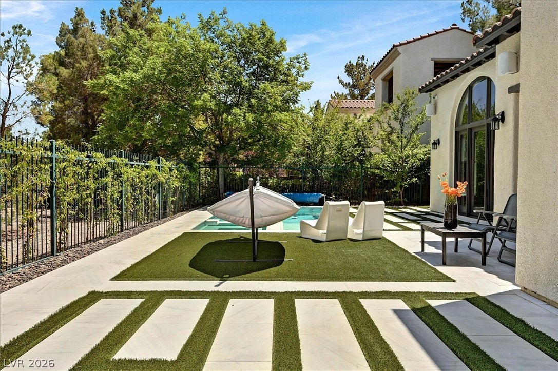 11828 Waterford Castle Court Las Vegas NV 89141