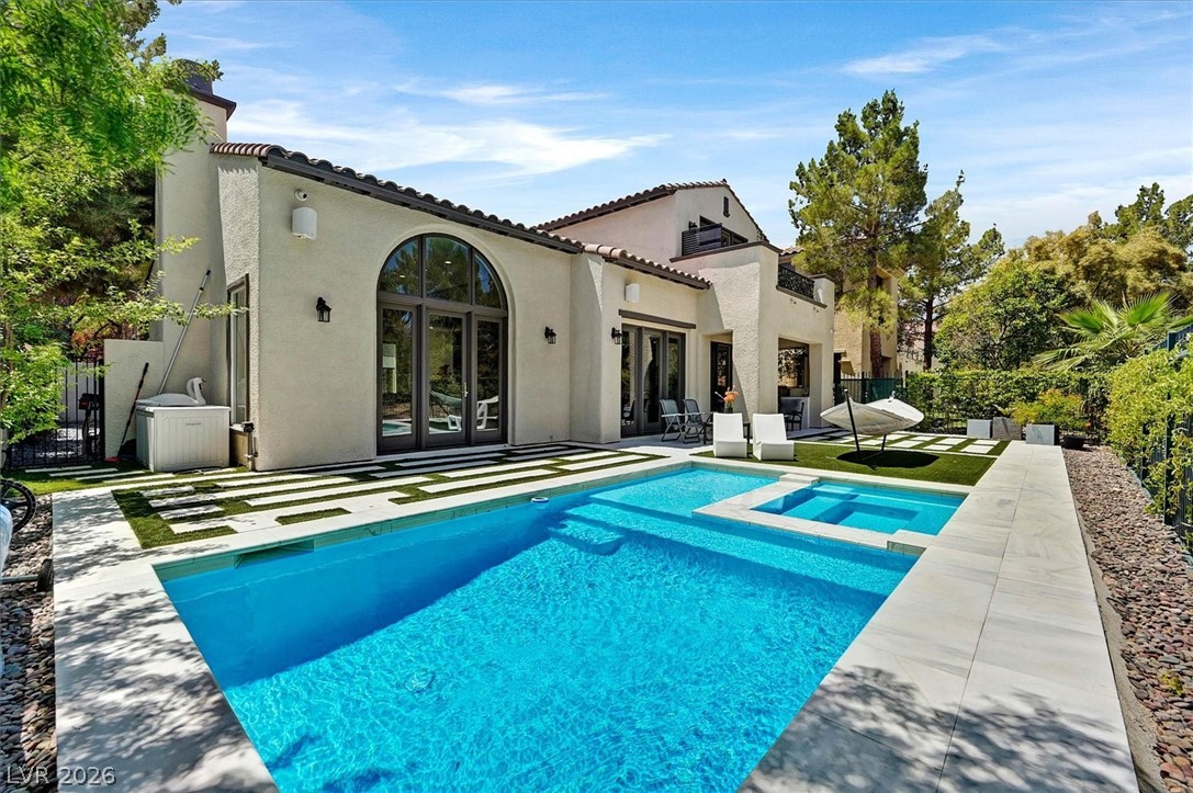 11828 Waterford Castle Court Las Vegas NV 89141