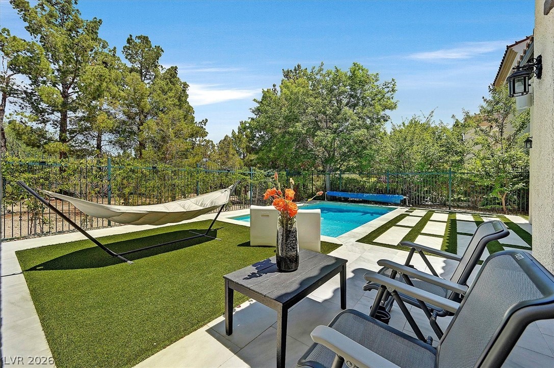 11828 Waterford Castle Court Las Vegas NV 89141