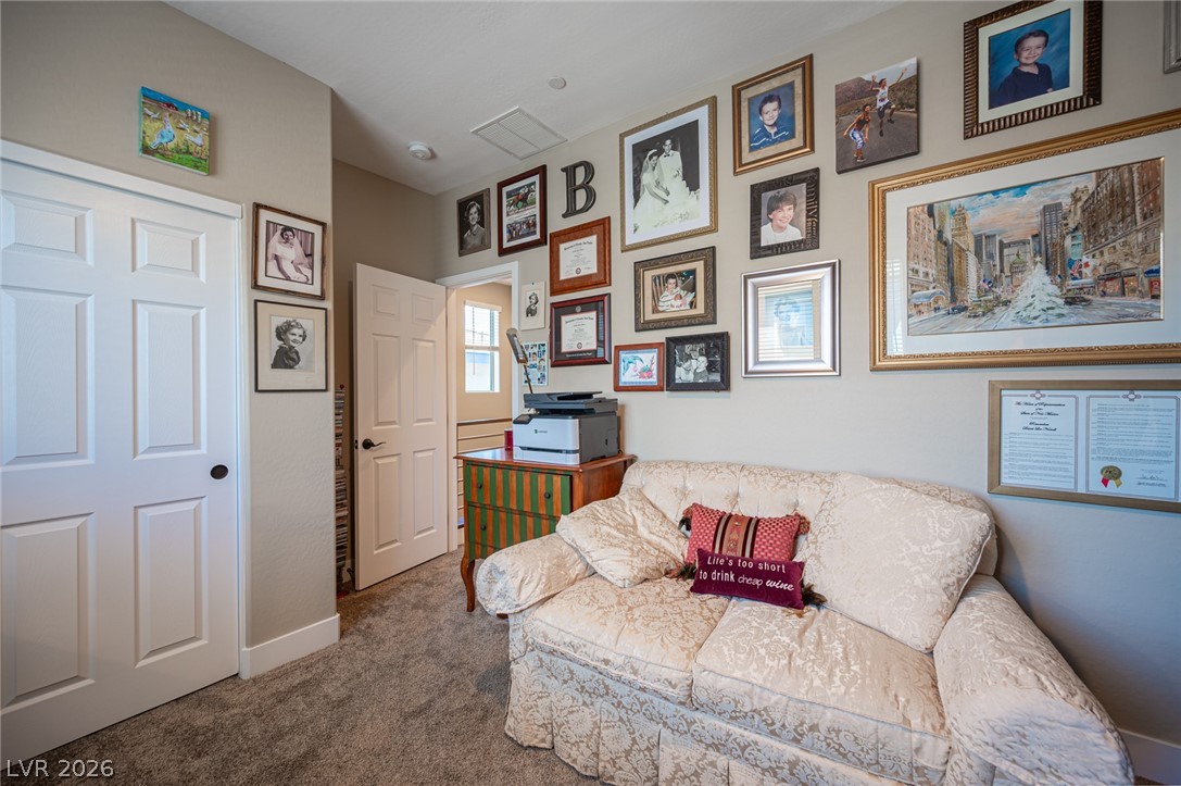 11692 Emerald Lake Avenue Las Vegas NV 89138