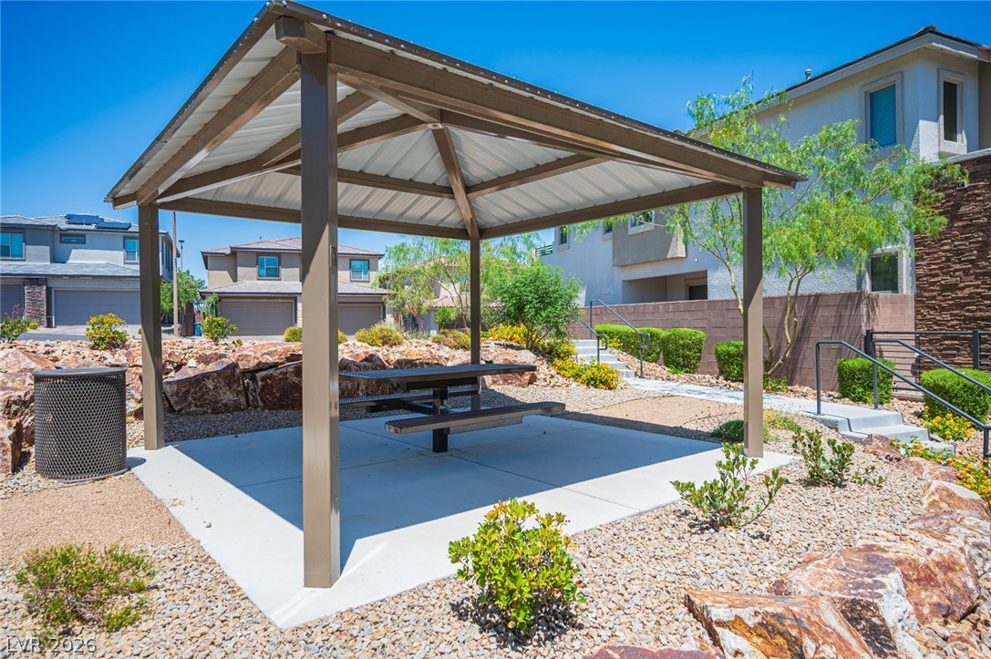 11692 Emerald Lake Avenue Las Vegas NV 89138