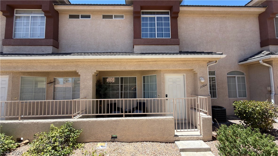 1104 Dusty Creek Street Las Vegas NV 89128