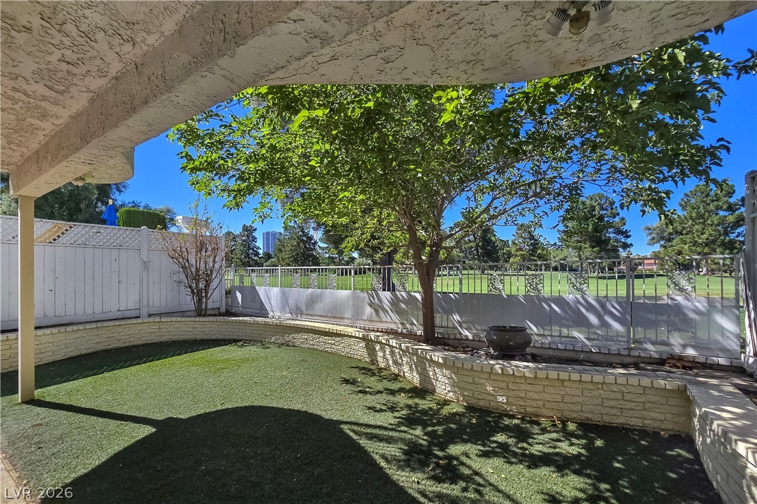 3181 Bel Air Drive Las Vegas NV 89109