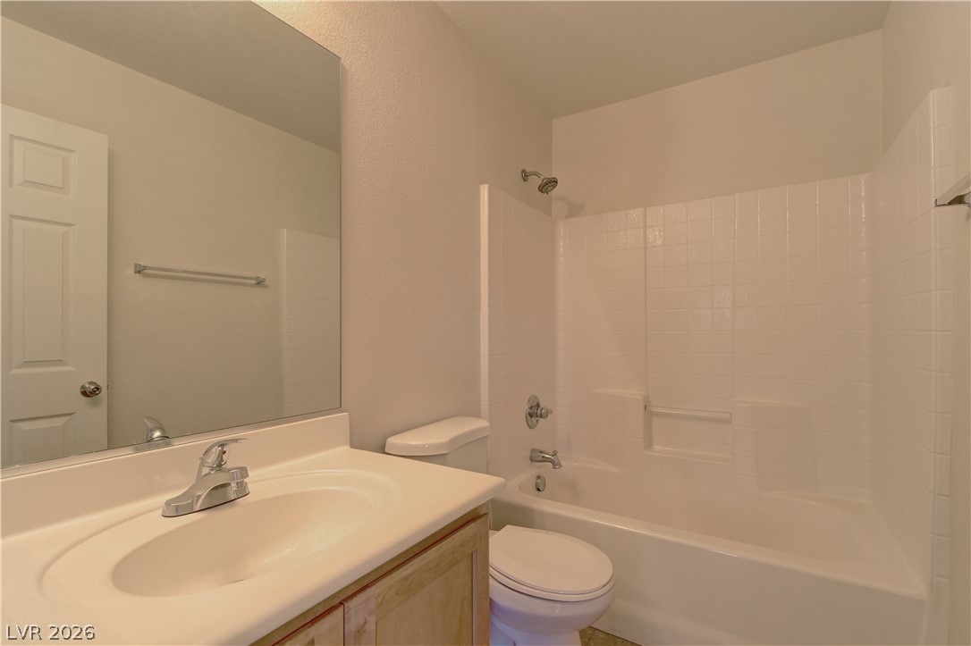 5862 Baroque Gold Court Las Vegas NV 89139