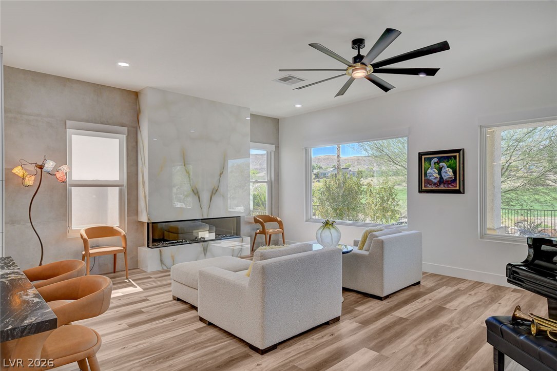 5043 Pensier Street Las Vegas NV 89135