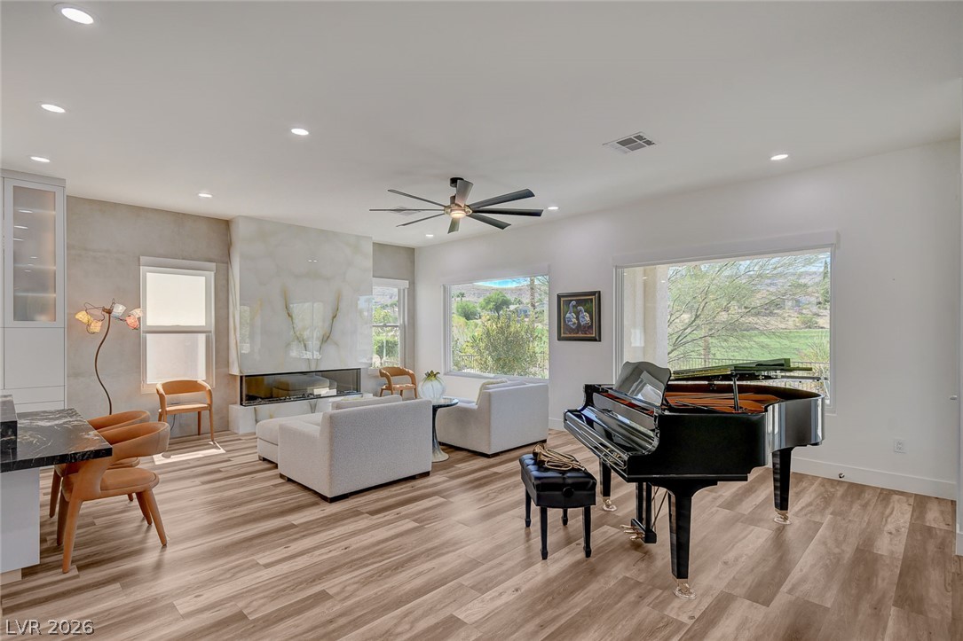 5043 Pensier Street Las Vegas NV 89135