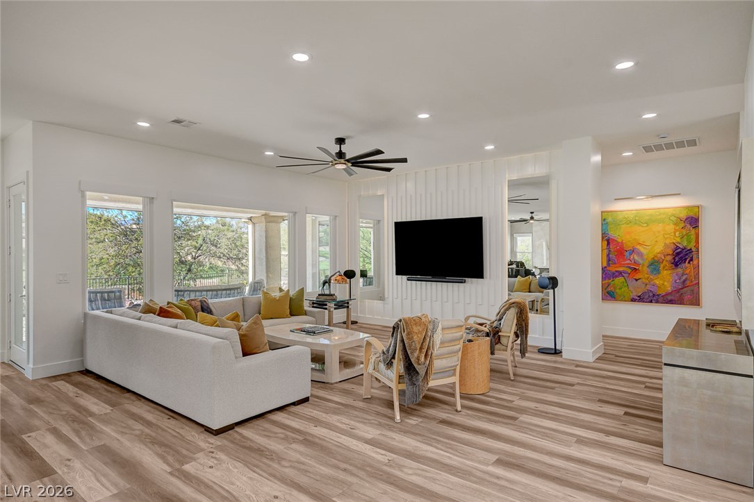 5043 Pensier Street Las Vegas NV 89135