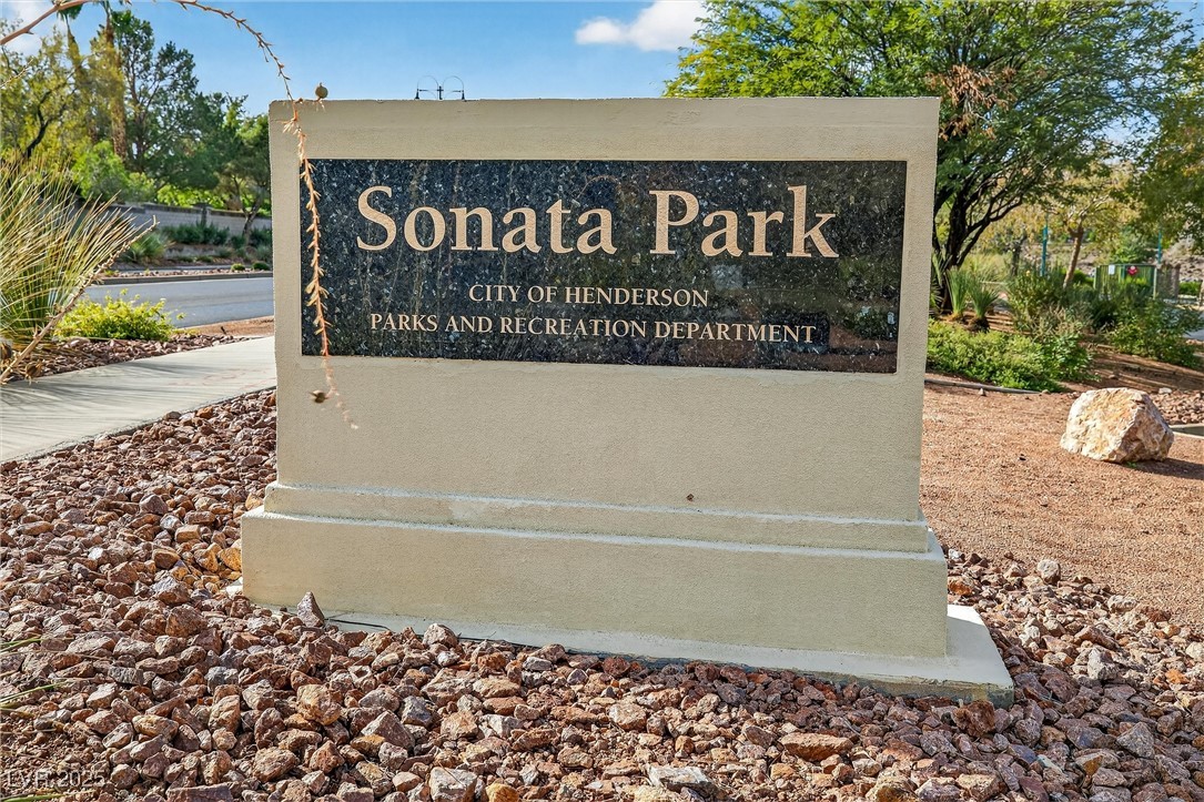 1472 Dragon Rock Drive Henderson NV 89052