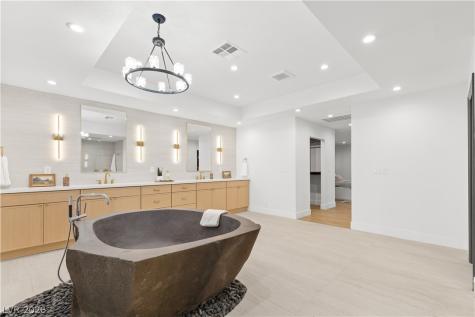 7167 La Puebla Street Las Vegas NV 89120