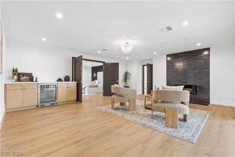 7167 La Puebla Street Las Vegas NV 89120