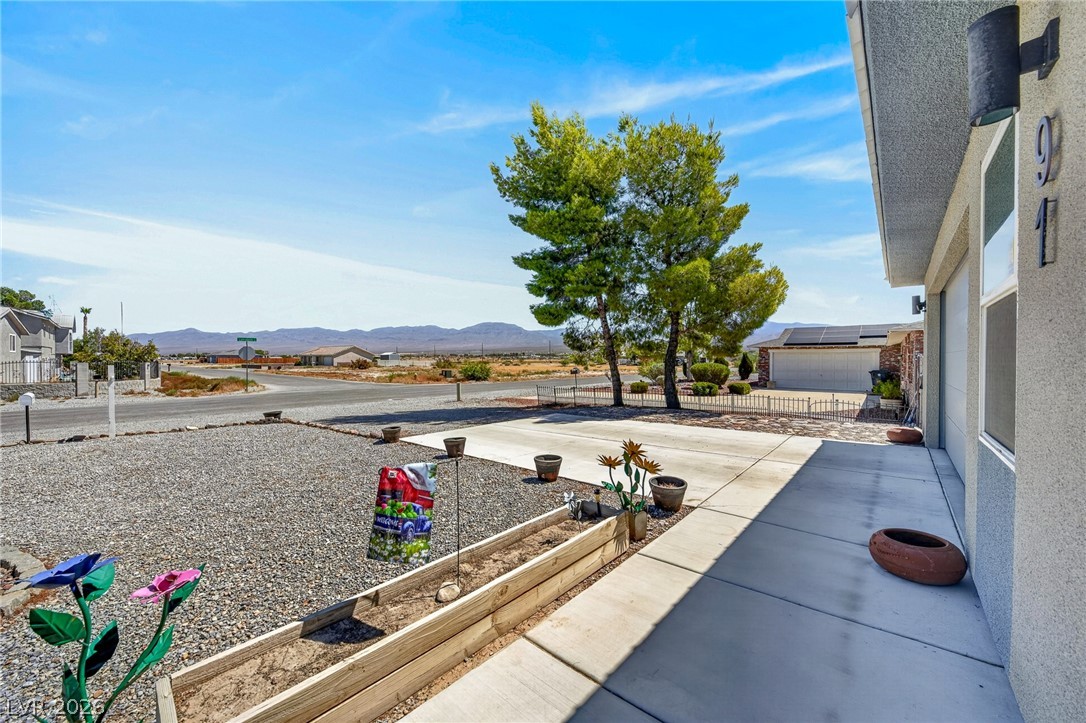 91 Comstock Street Pahrump NV 89048