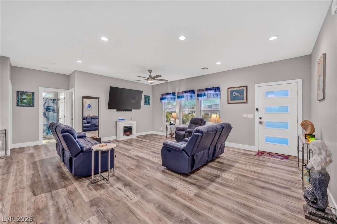 91 Comstock Street Pahrump NV 89048