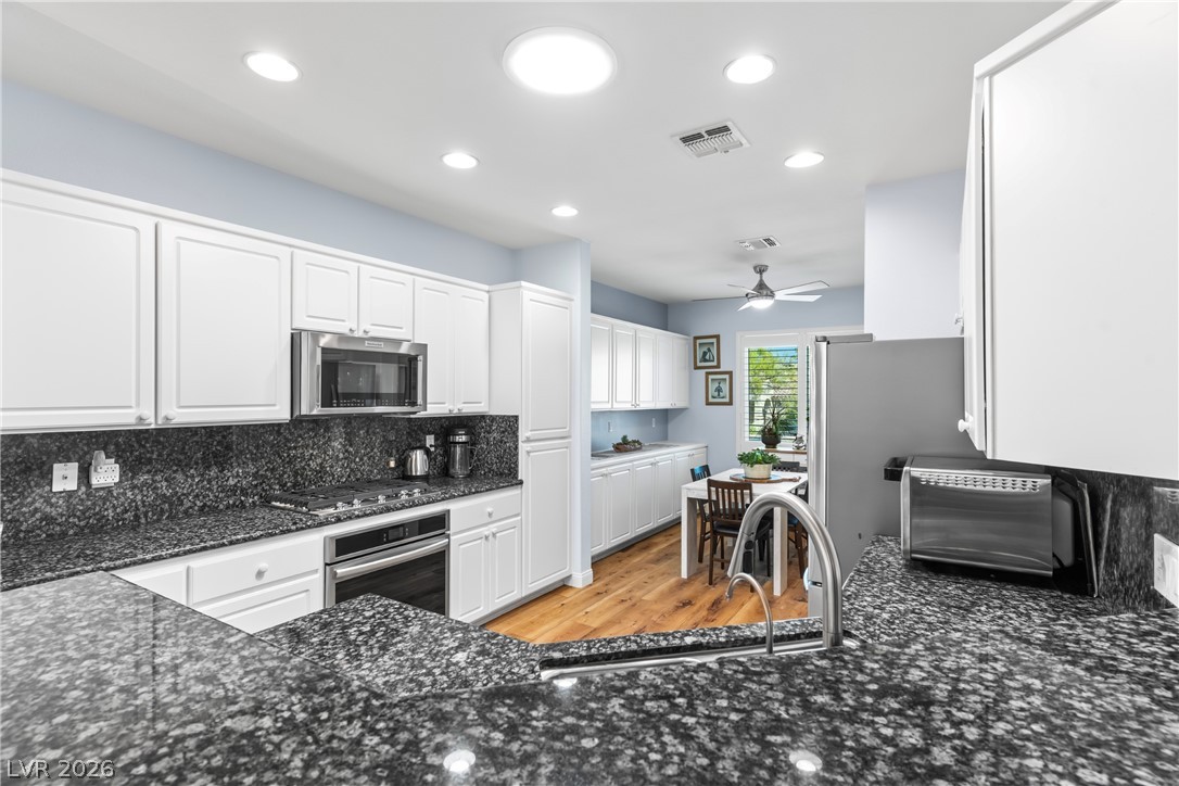 2853 Hartwick Pines Drive Henderson NV 89052
