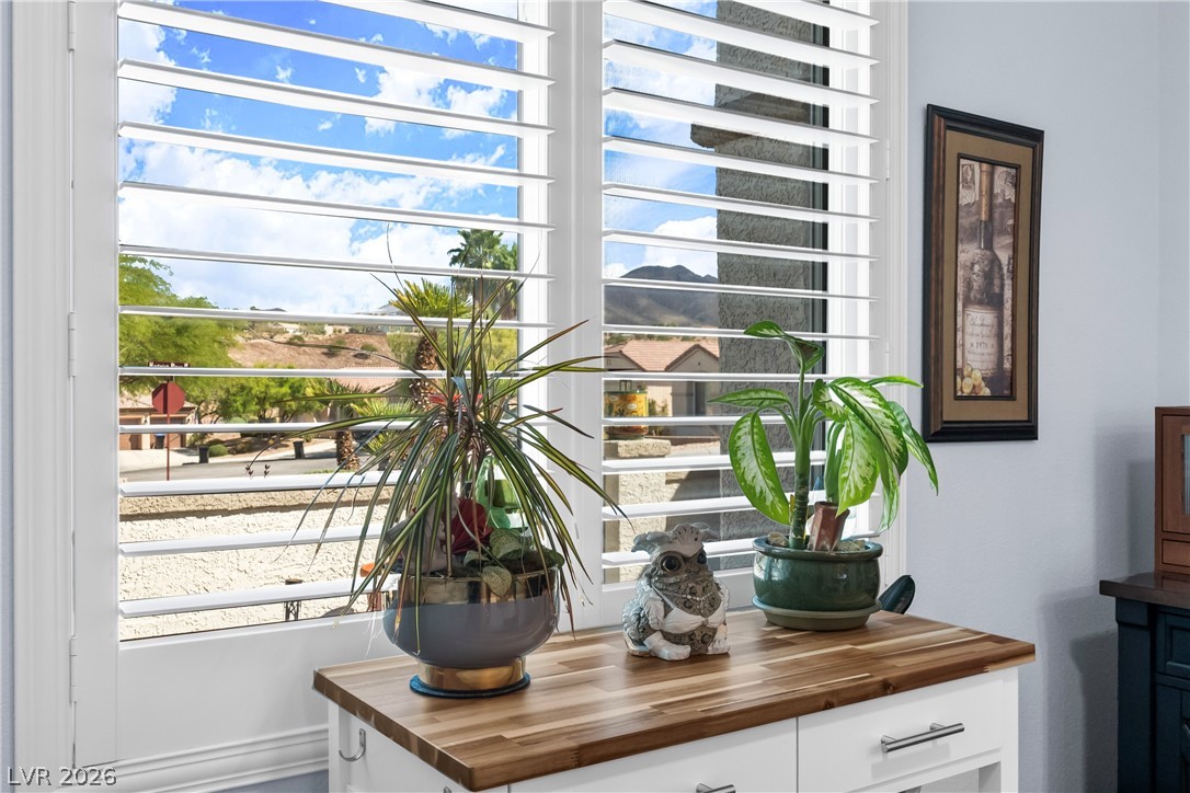 2853 Hartwick Pines Drive Henderson NV 89052