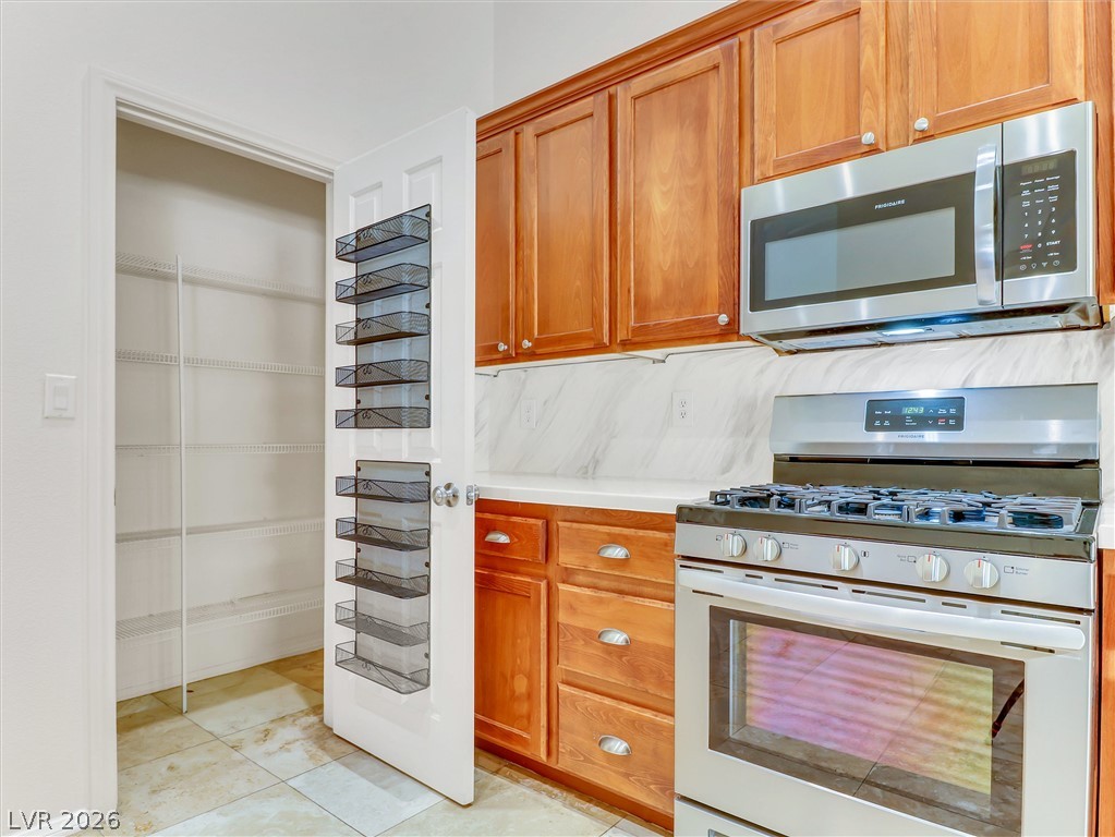 716 Fiesta Del Rey Avenue North Las Vegas NV 89081