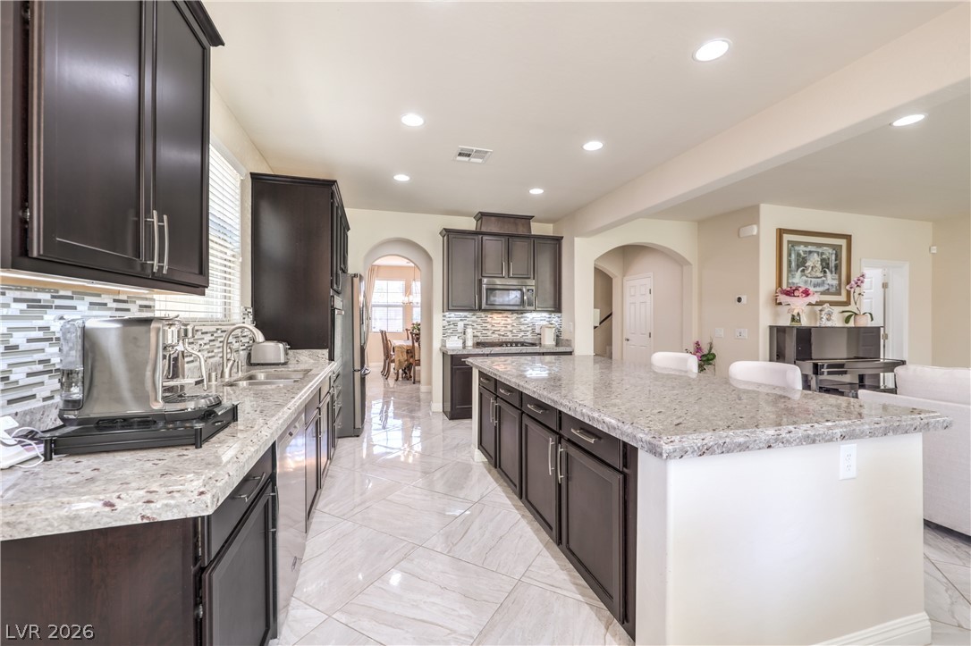 207 Augusta Course Avenue Las Vegas NV 89148