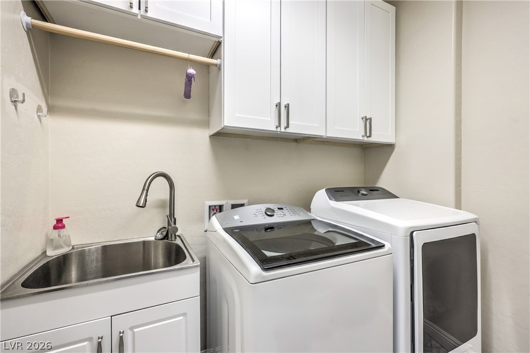 207 Augusta Course Avenue Las Vegas NV 89148