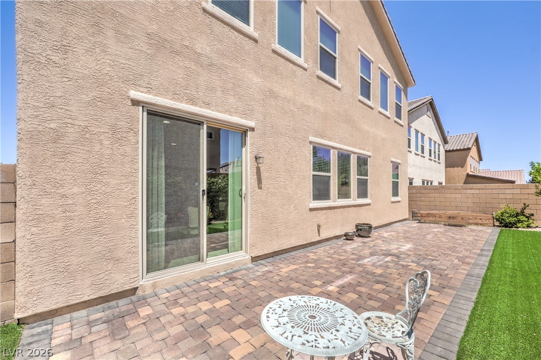 207 Augusta Course Avenue Las Vegas NV 89148