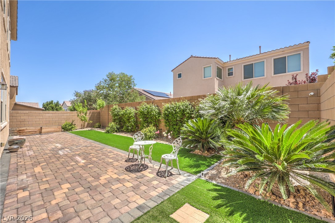 207 Augusta Course Avenue Las Vegas NV 89148
