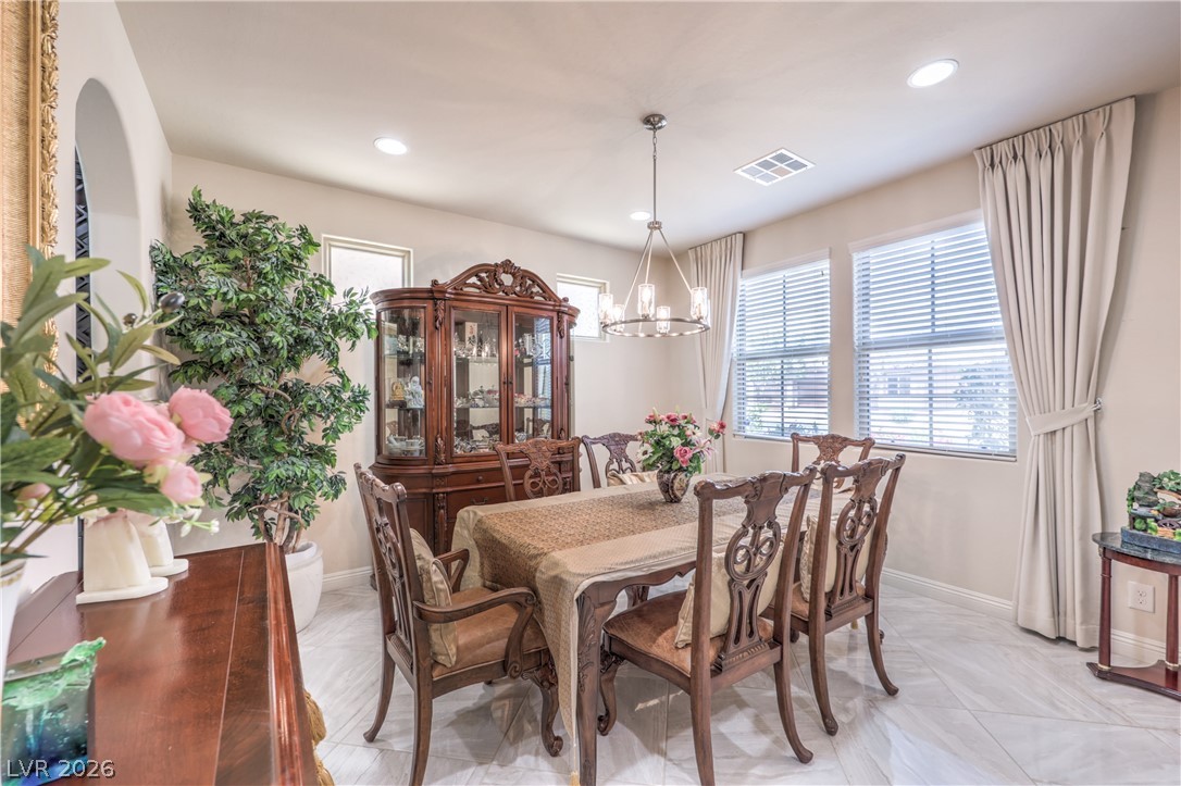207 Augusta Course Avenue Las Vegas NV 89148